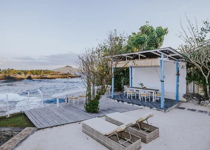 Waru Villa