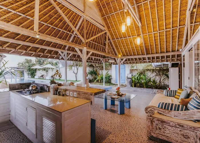 Villa Waru