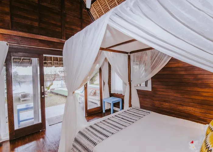 Waru Villa Nusa Lembongan (Bali)