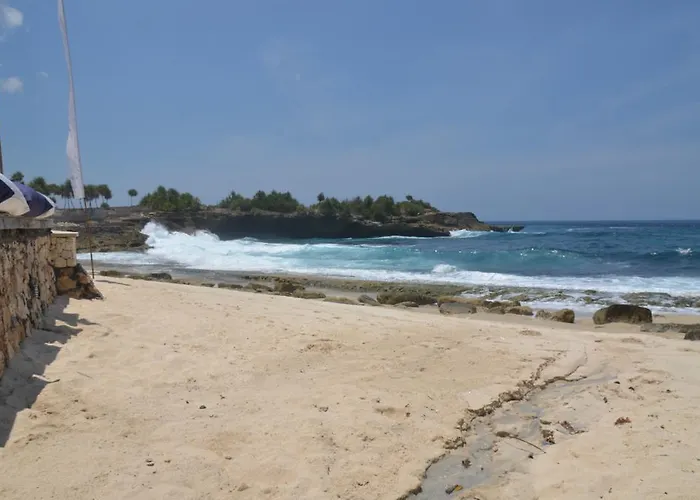 Waru Villa