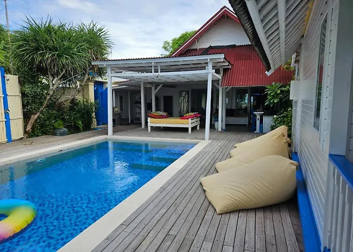 Waru Villa *