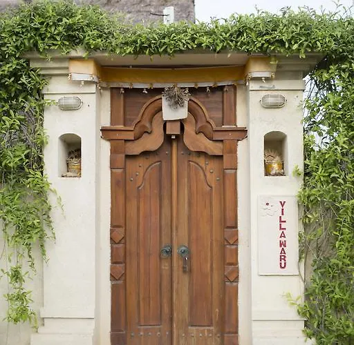 Villa Waru *