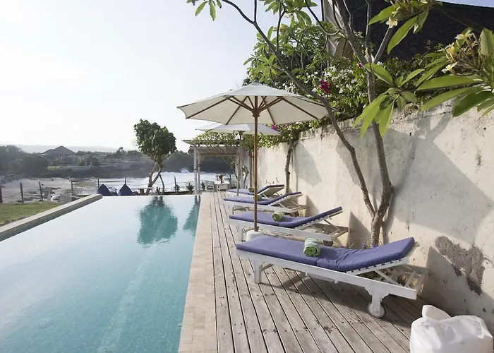 Waru Villa *