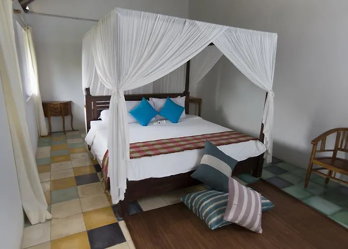 Villa Waru *