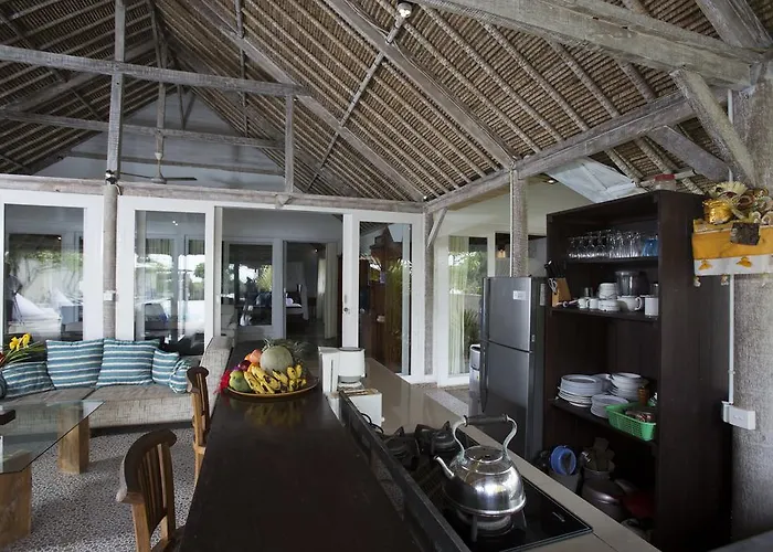 Villa Waru *