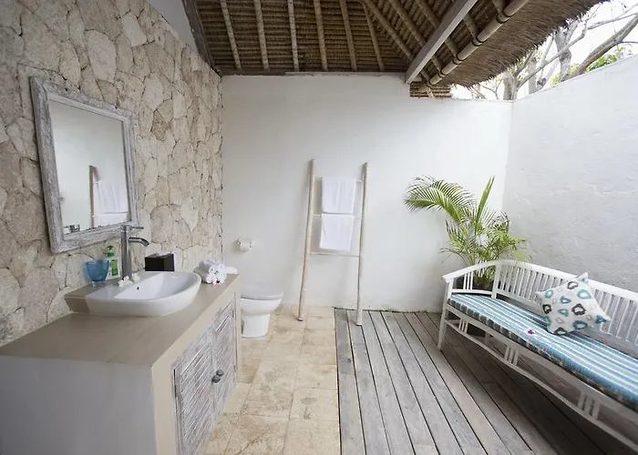 Waru Villa *